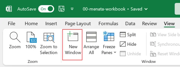 Gambar 01. Menampilkan dua sheet yang sama dari satu file Excel dengan membuat duplikat window.